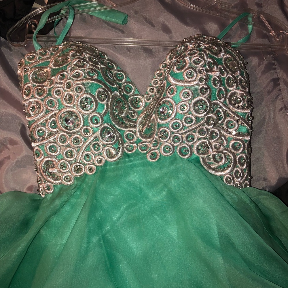 Short, Puffy, Prom Dress.